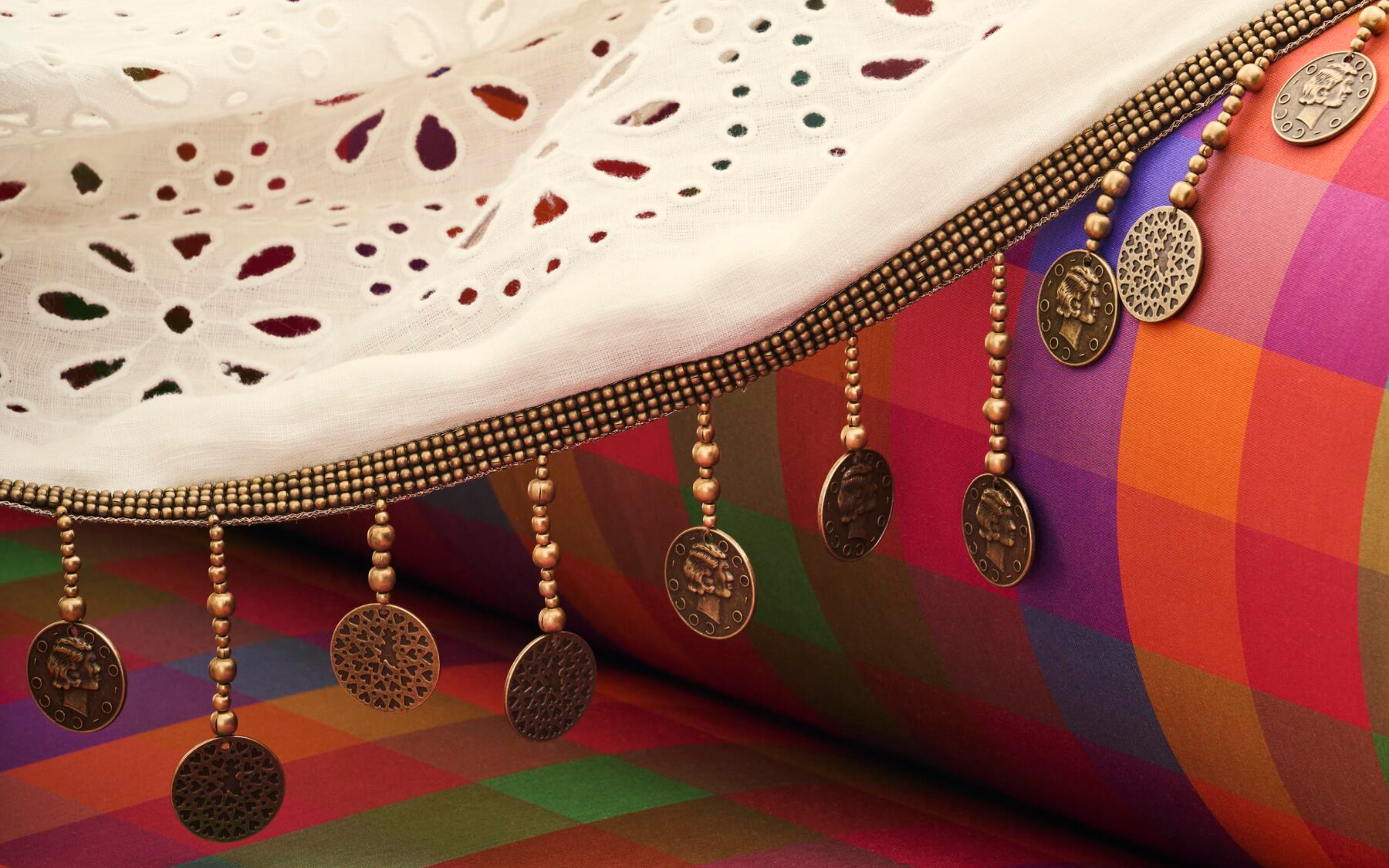 Blog Horizontal Image Sasha Bikoff Metallics Image 4